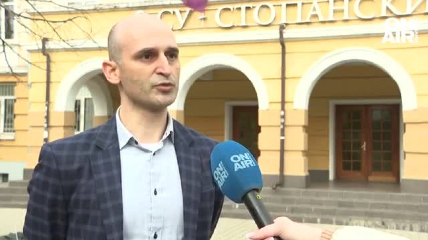 Щедрият дарител на СУ е бивш възпитаник на Стопанския факултет