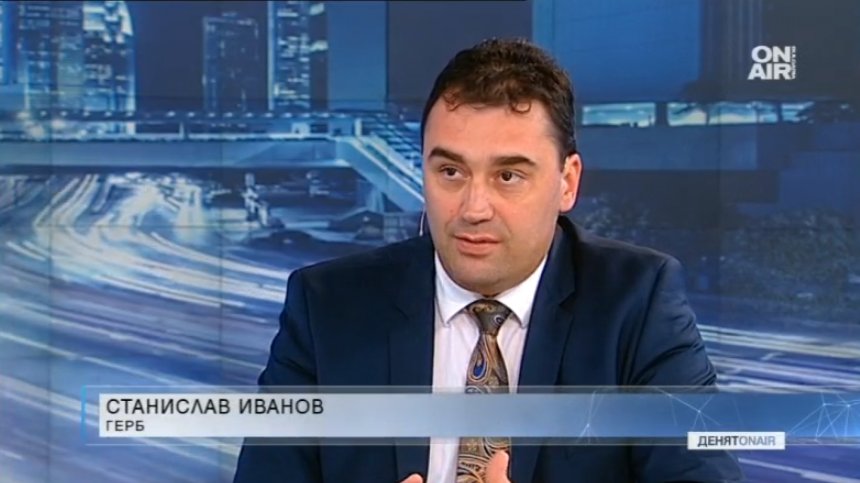 След въвеждането на ТОЛ системата: 700 млн. лв. влизат в хазната за пътната мрежа
