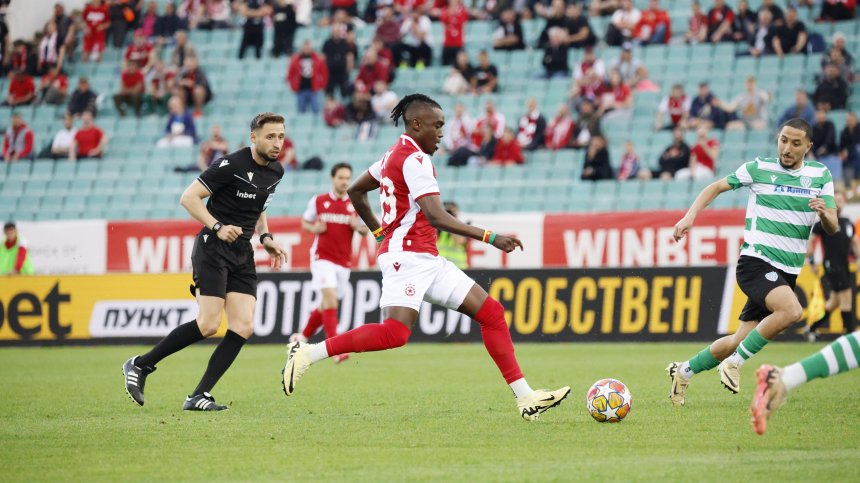 Двама чужденци от ЦСКА с повиквателни за националните си тимове