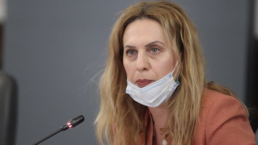 Предлагат чадърите и шезлонгите на плажа да са на половин цена