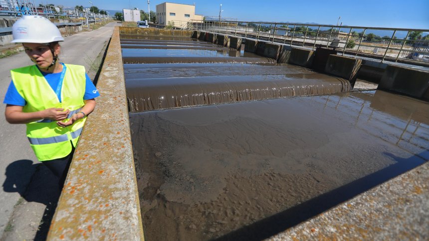 Столичният кмет посети модернизираната пречиствателна станция "Кубратово"