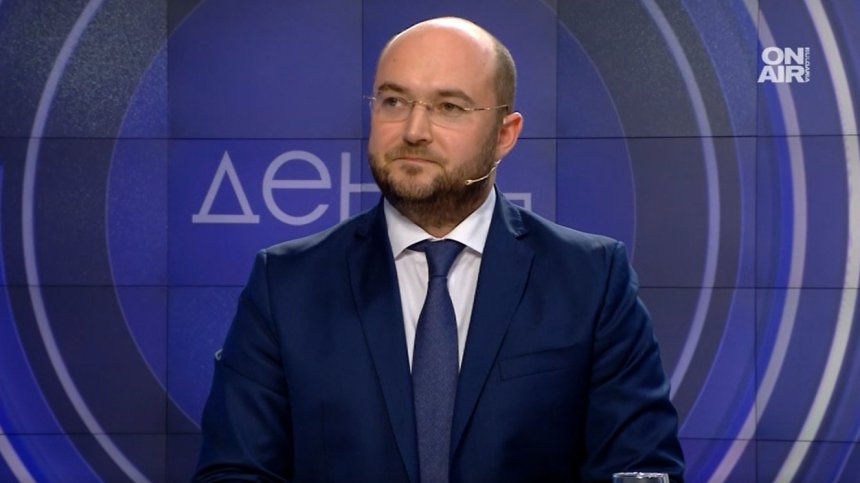 Георги Георгиев за споразумението с Украйна: Жълт картон към служебния премиер 