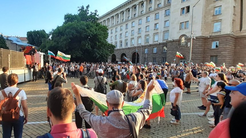 17-и ден на протести, очаква се блокиране на 9 локации