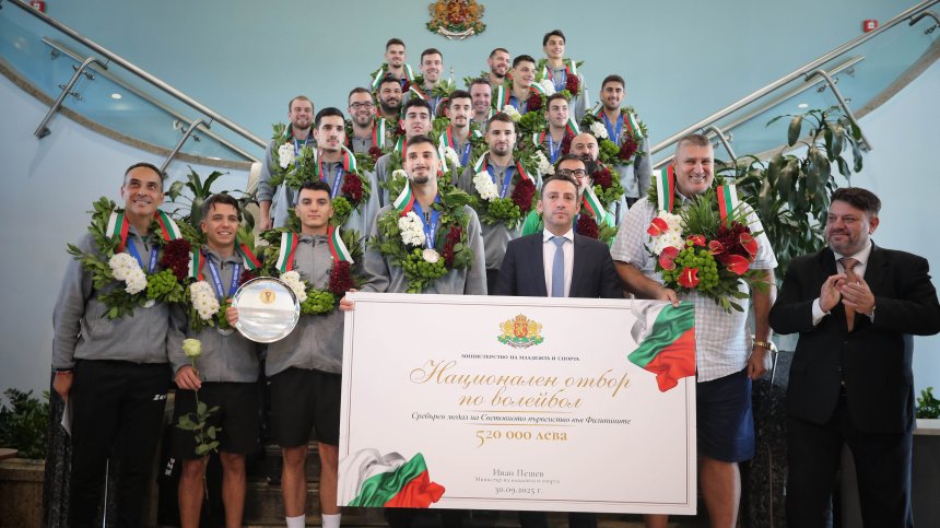 Евгени Иванов - Пушката: Да взимаме пример от волейболните ни национали