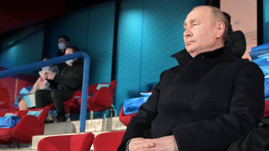 Путин си затвори очите, когато се появи делегацията на Украйна на откриването на Игрите