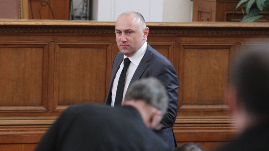 Кои са фаворитите за поста шеф на БНБ?