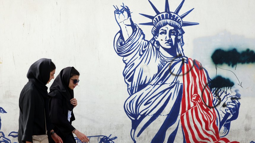 Иран никога няма да спре обогатяването на уран