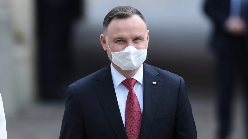 Президентски избори в Полша на 10 май с бюлетини по пощата?