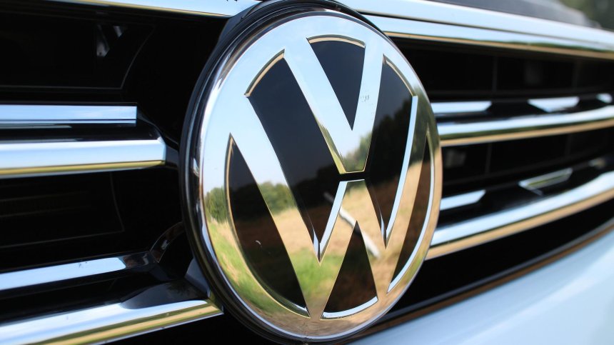 Volkswagen изпитва недостиг на автомобили, заводите не работят заради липса на части