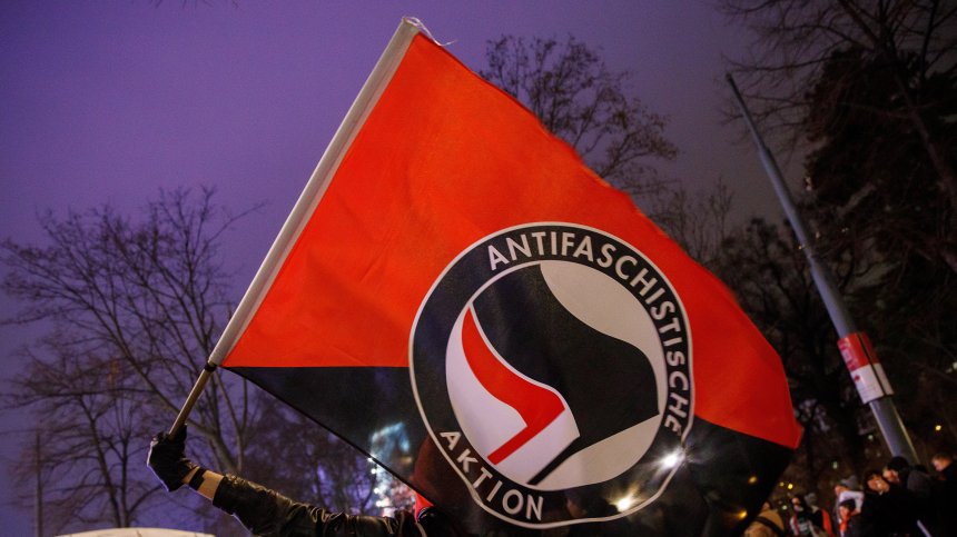 Антифашистка организация стои зад протестите в САЩ, има присъствие и у нас