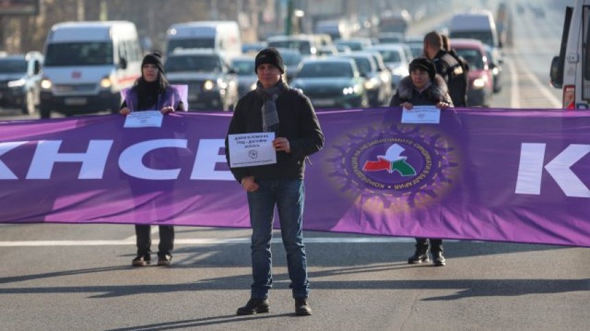 Протестиращите от КСНБ поискаха 450-500 млн. лв. и да станат приоритет на кабинета