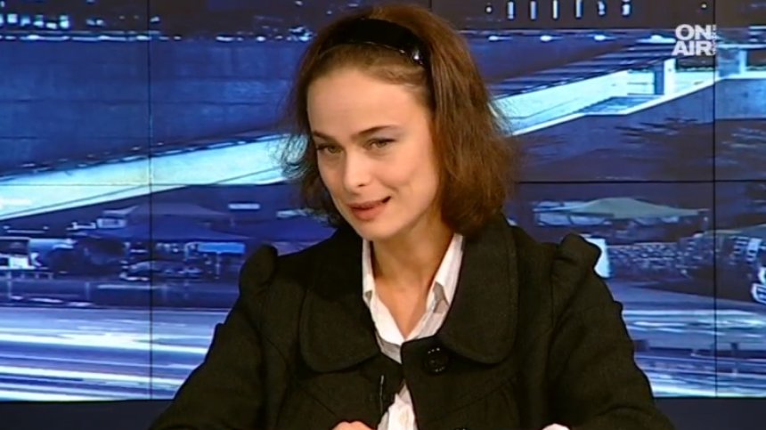 Йоана Буковска-Давидова с иновативен моноспектакъл с добавена реалност