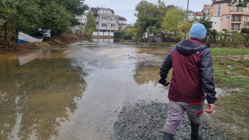 Държавата отпусна 5 млн. лв. на Царево след наводненията