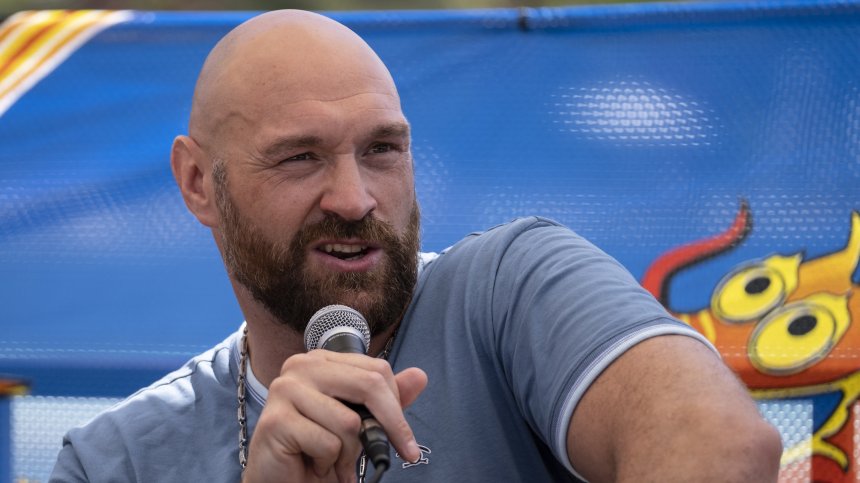 Фюри към Усик: Ще те сваля на пода и ще се напия