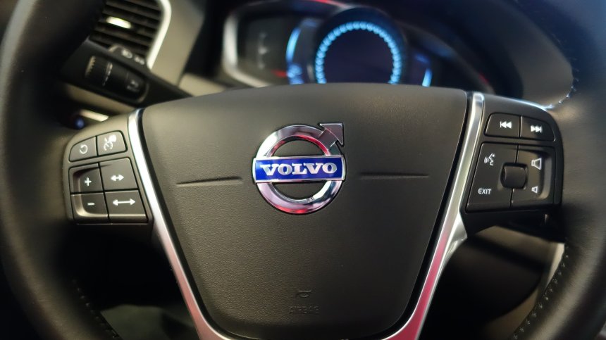 Volvo обмисля самостоятелно производство на електромобили