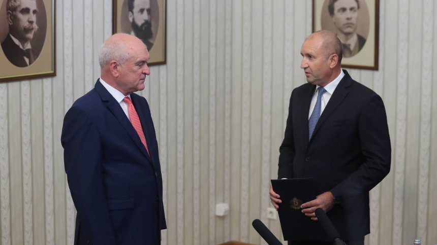 Румен Радев се среща с кандидата за служебен премиер Димитър Главчев