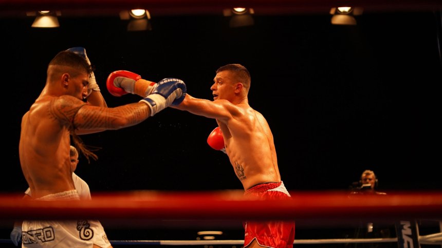 Поляк дебютира на SENSHI със запомняща се победа над италианец