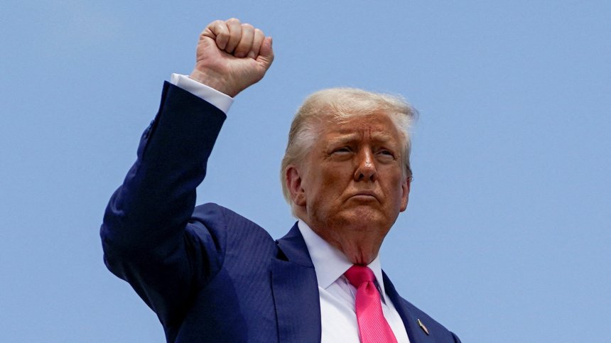 Доналд Тръмп обяви търговска сделка с Индонезия за милиарди долари