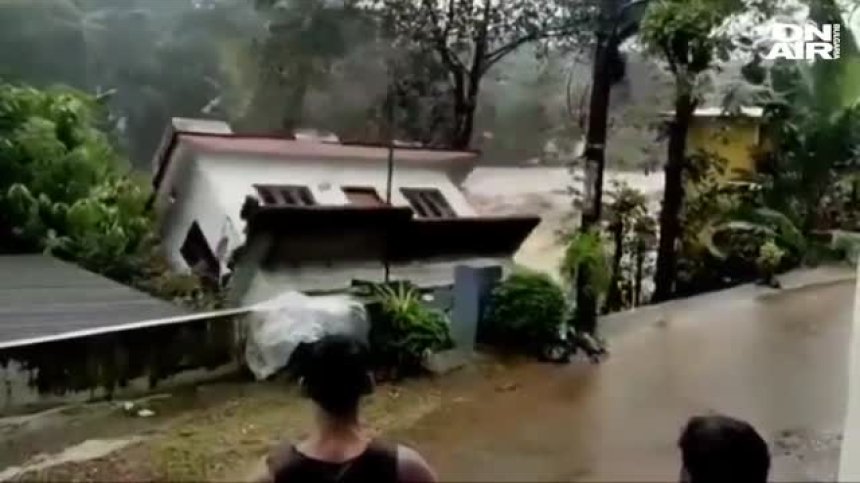 Трагедията расте: Най-малко 35 са жертвите от наводненията в Южна Индия