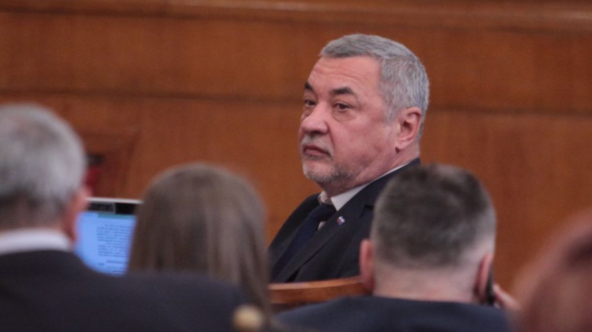 Избраха Валери Симеонов за зам.-председател на НС