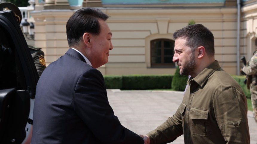 Южна Корея смята да увеличи помощта за Украйна