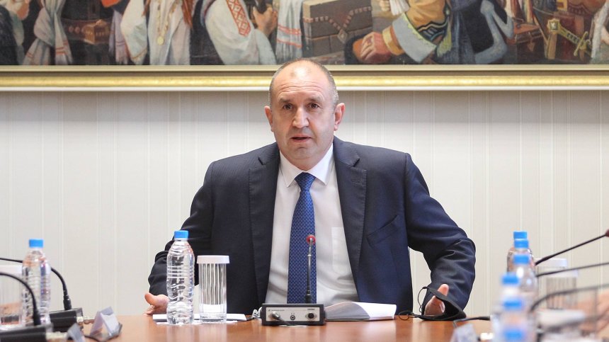 Радев към ГЕРБ: Бяхте предадени от Борисов, той абдикира от отговорност
