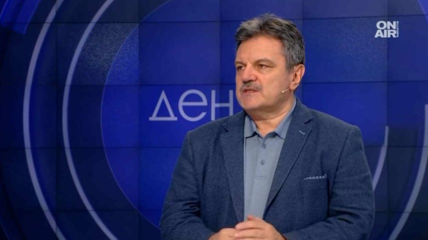 Д-р Александър Симидчиев: Разходите не свършват със закупуването на вендинг машините за лекарства
