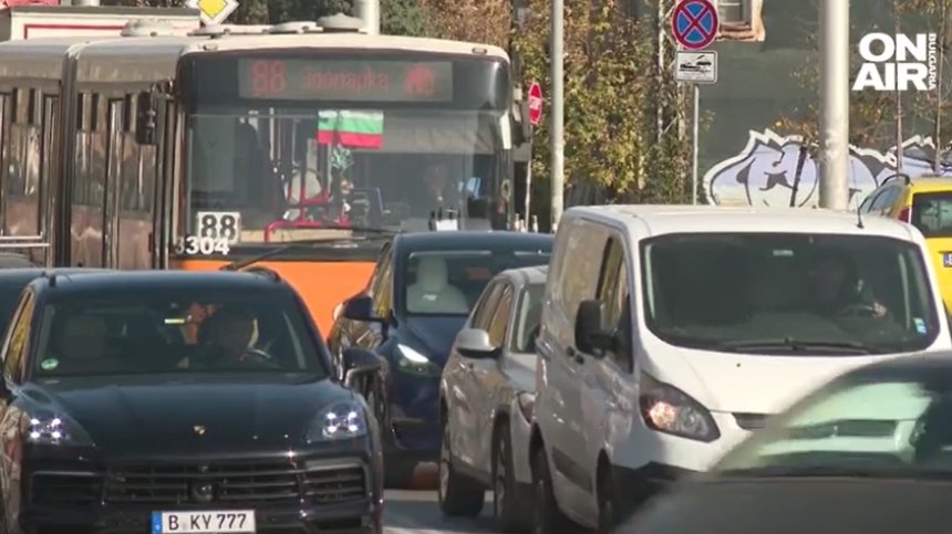 Жива лаборатория в "Лозенец" следи за качеството на въздуха и пешеходния поток