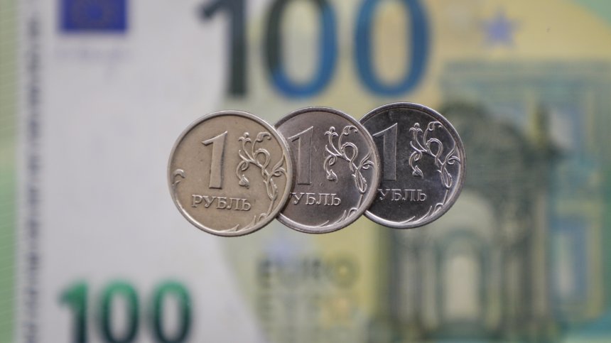 В рубли? Литва, Латвия и Естония спряха да внасят газ от Русия
