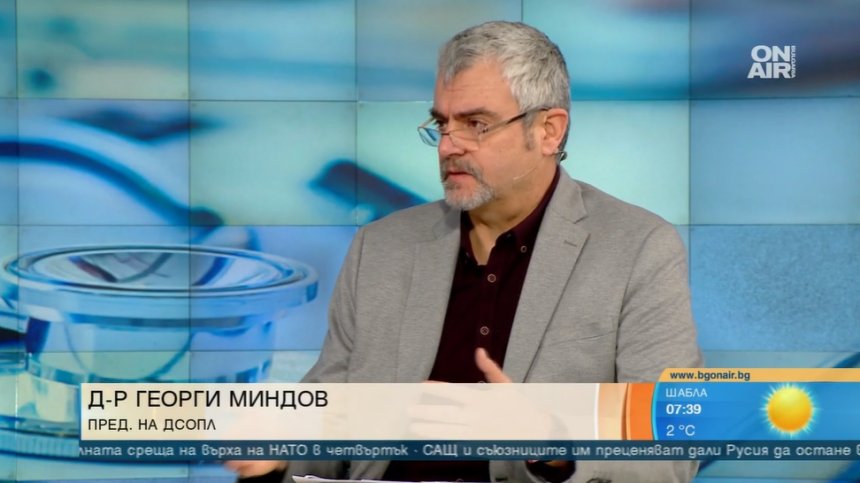 Украинските бежанци носят епидемична заплаха, децата ни може да останат без ваксини