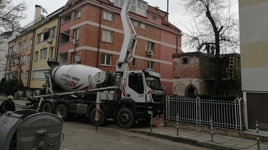 Законен ли е строеж на улица в столичен квартал?