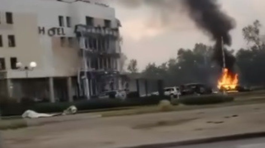 Загинал и ранени при нова атака срещу цивилни в Запорожие. Зеленски: Приближава възмездието