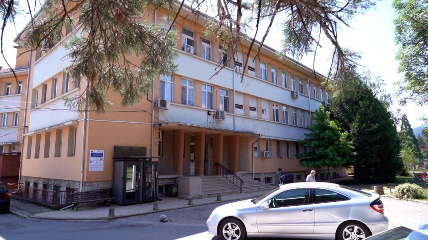 Притеснени майки от Берковица: Сега ли разбраха, че педиатрите са пенсионери?