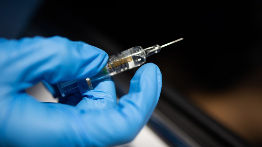 Великобритания получи първа пратка от ваксината на&nbsp;Pfizer и BioNTech
