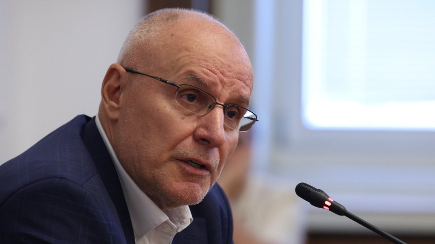 Димитър Радев: България възможно най-скоро трябва да се присъедини към Еврозоната