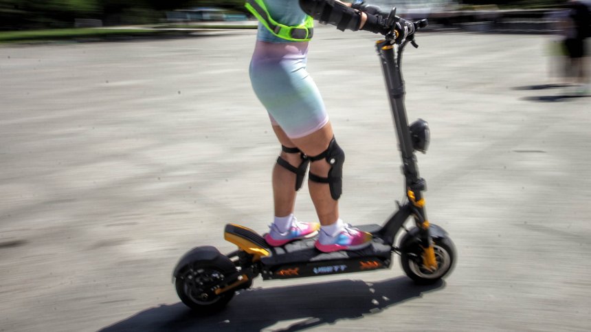 МВР и общините обединяват усилия за регулация на електрическите тротинетки