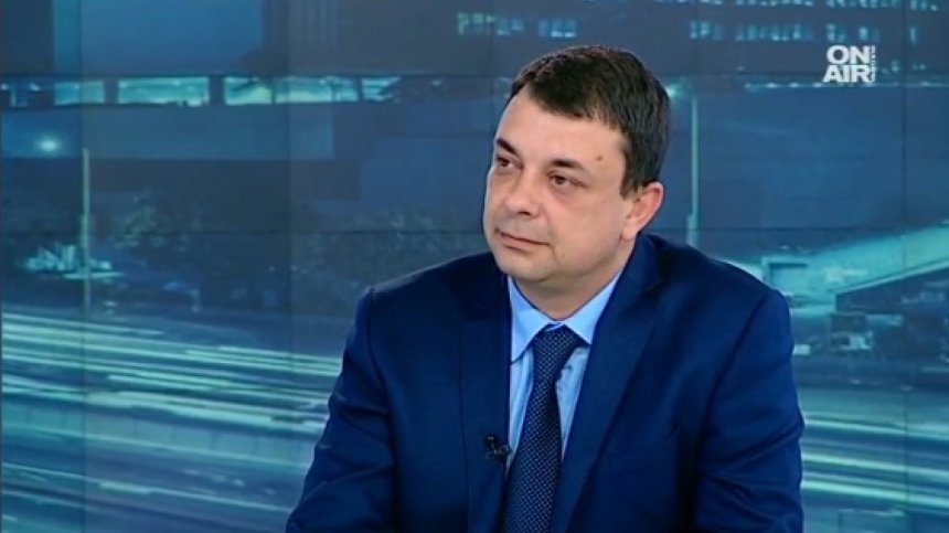 Мажоритарният вот ще превръща местния магнат в депутат, твърди патриот