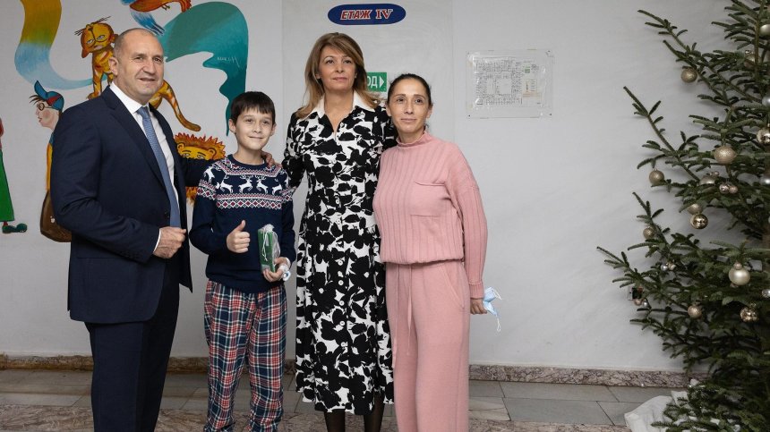 Румен Радев откри тазгодишното издание на "Българската Коледа"