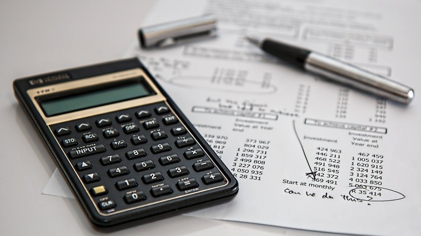 С 12% повече плащат работодателите за отработен от служителите час