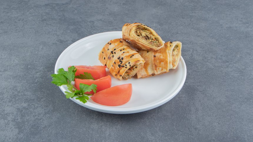 Рецепта от тефтера на баба: Мини банички с кайма