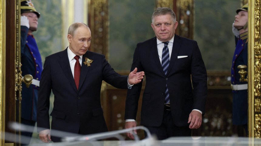 Путин обеща на Словакия сигурни енергийни доставки от Русия