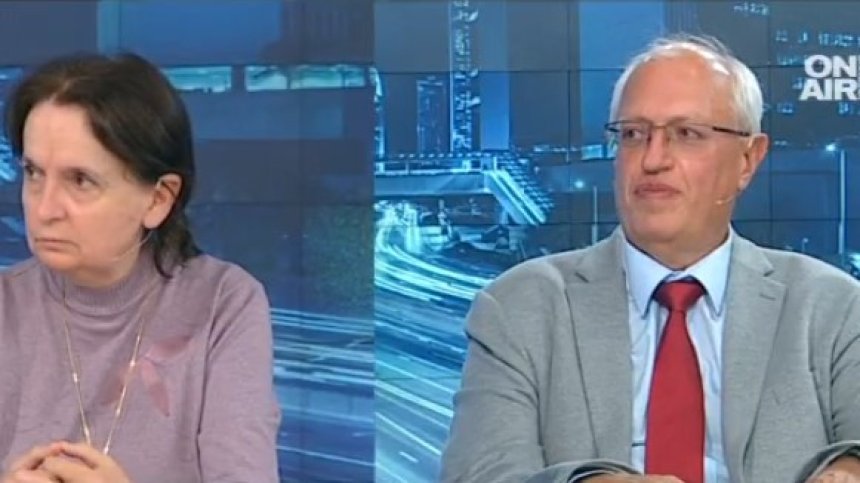 Доц. Спасков и д-р Виткова за недоверието във ваксините, третата доза и новата вълна