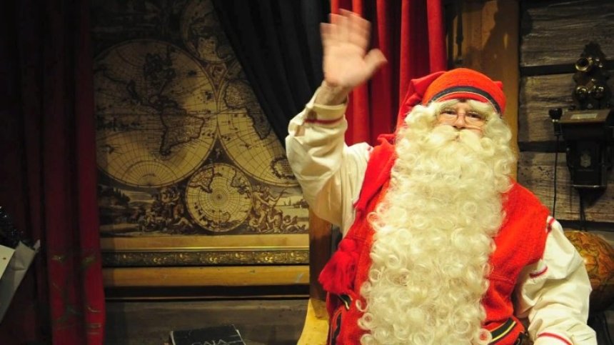 История за Дядо Коледа: Кой всъщност е той и как попада сред нас?