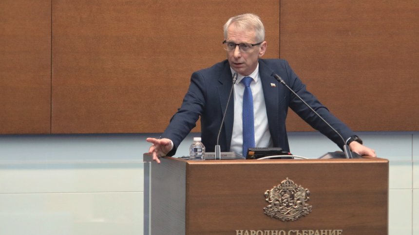 Денков: Габриел се бави с оценката на министрите, правосъдната система не работи
