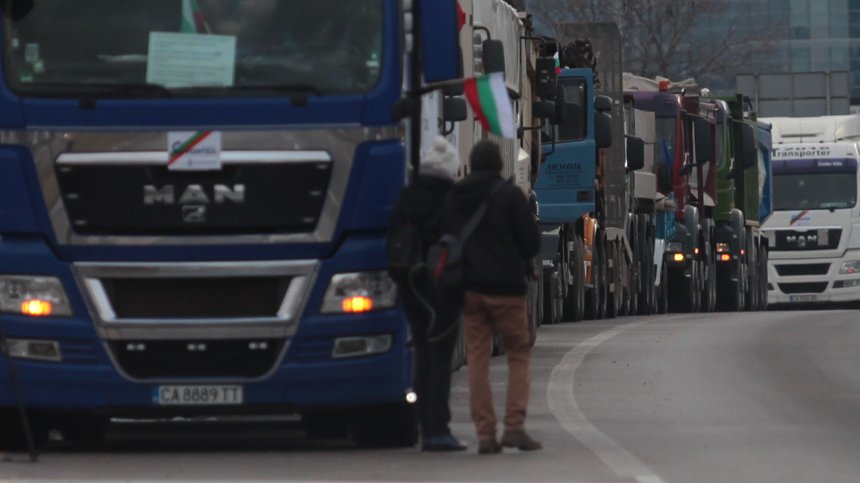 Гърция отваря ГКПП "Илинден – Ексохи" за превозвачи на стоки