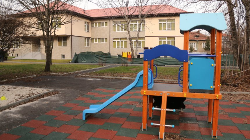 България и Румъния са страните в ЕС с най-висок риск от бедност при децата