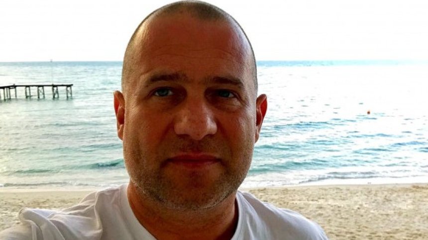 Почина популярният диджей Ники Генов