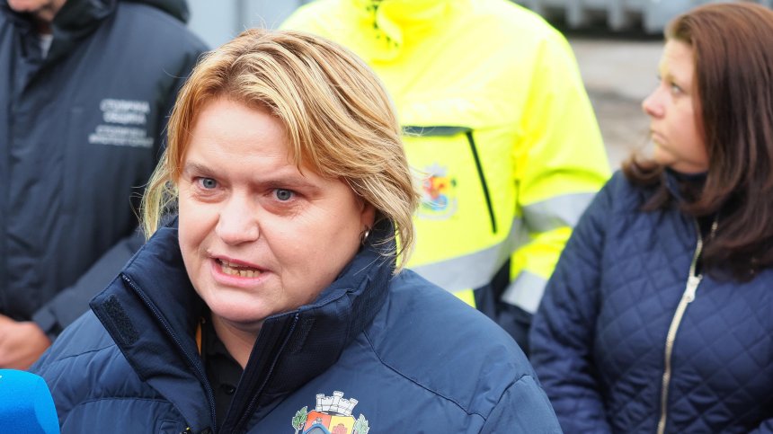 "Люлин" и "Красно село" протестират заради боклука, Бобчева успокоява хората