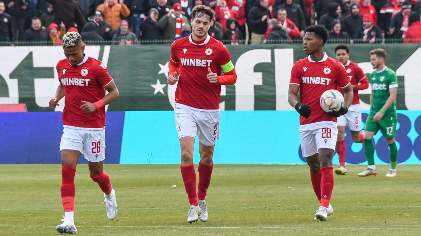 ЦСКА посегна към титлата: "Армейците" разбиха "Берое" като гости