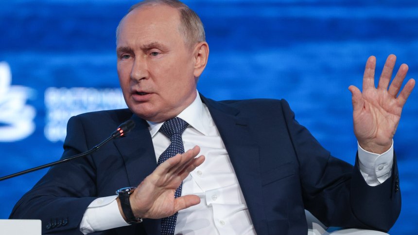 Путин пропуска погребението на Елизабет II, Песков: Не заемаше особено място в сърцата на руснаците